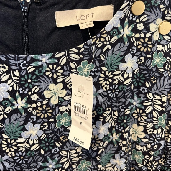 LOFT Split Flutter Sleeved Dress - Picture 3 of 5